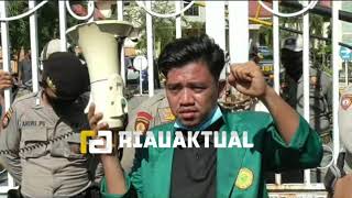 Demo ke DPRD Riau, Mahasiswa Tolak RUU Omnibuslow