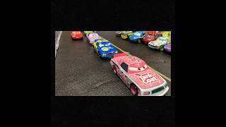 最初のレースシーン パート3#cars #mattel #mcqueen #lightningmcqueen #disney #stopmotion #pixar #car #hotwheels