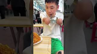 #food #funny #noodles #comedy #chinesefood #shortsvideo #dosaplaza #streetfood #streetdosa #street