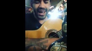 Indiferenca-Gusttavo lima  cantando em casa! (Instagram)