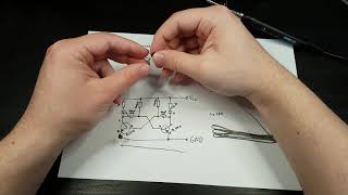 Building Astable Multivibrator circuit - blinking LEDs - 4K