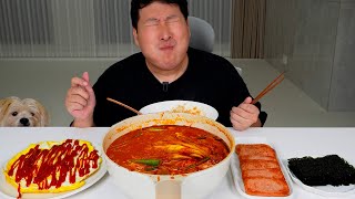 Кимчи рагу и яичница, которые я готовлю сам! Вкусное сочетание продуктов! - Mukbang eating show