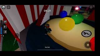 1v1ing my friend in Roblox piggy the easiest map Carnival I definitely won  | ThegamerAdan