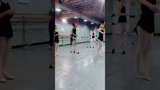 Pointe class!!!                              #ballet #pointeshoes