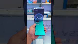 vivo V30 Peacock Green Colour! Flagship Killer!