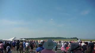 USAF Thunderbirds at the 2022 Dover Airshow: Anyone see Thunderbird #6?