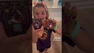 This is what it should feel like collecting cards. 🥰 This girl will be a sports cards fan for life.