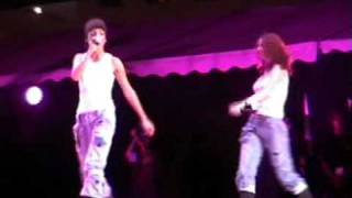 t.A.T.u. - Malchik Gay Live At Harbour Fest, Tamar Site, Hong Kong 24.10.2003