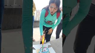 Happy Birthday 🥳🎂 || Birthday gift 🎂 || #shorts #viral #trendingshorts #viralshorts #birthday #fun