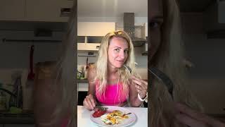 My breakfast | ASMR | The girl eats in silence | Home video | The Right Food for High Libido