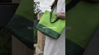 Large-capacity tote bag  | The paper tote bag that female college students carry the most times |