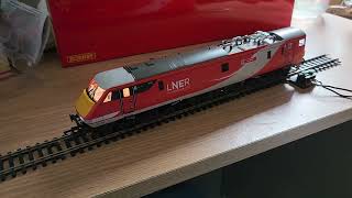 Hornby Class 91 LNER review with roads and rails DCC sound!!