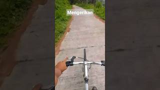 turunan pake freewheel + cuma pake rem depan #gowes #bike #sepeda #extreme