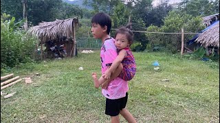 The orphan boy helps his grandparents harvest peanuts