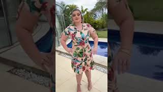 Vestido Curto Evase com Manga Princesa