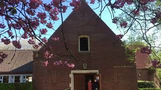 Roffhausen, evangelische Gustav-Adolf-Kirche, läuten der Glocke