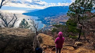 КРЫМ. ПОДЪЕМ на АЮ-ДАГ НЕ УВЕРЕН - НЕ ХОДИ! Артековская тропа на гору МЕДВЕДЬ МОРЕ ПОДСНЕЖНИКОВ 2023