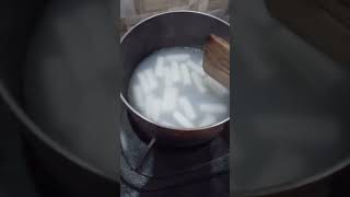 Memasak topokki sangat enak untuk anak-anak #shorts #viral #topokki #jajanankekinian #jajananviral