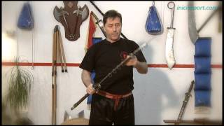 Kung Fu 7. Sable de nueve aros (armas)