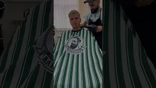 😱 Стрижка за 22 секунды 💈 #shorts