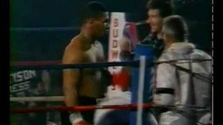 Майк Тайсон - Марк Янг 15 Mike Tyson vs Mark Young