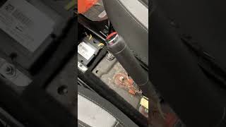 Peugeot 208 airbag Module Location ecu