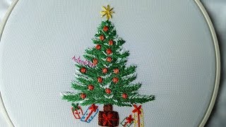 Hand Embroidery: Christmas Tree | Árbol de Navidad bordado a mano | Artesd'Olga