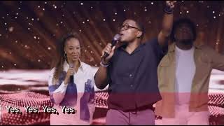 Julian Cross sings “Incredible God” at Victory Cathedral in Chicago! 🙌🏾🔥