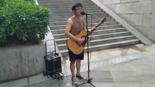 Guangzhou Linhexi Station Busker