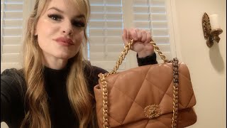 Chanel 19 large caramel 21k with mod shots | pre-loved Chanel from the RealReal