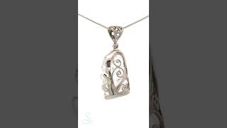 Introducing our exquisite Carved Clear Quartz Ganesh Pendant Necklace!