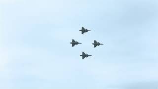 SwAF Day 24 - JAS 39C Gripen Four ship Formation (High Quality Audio)