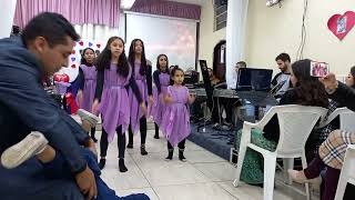 coreografia obrigado mãe Cristina Mel sementinhas de Cristo