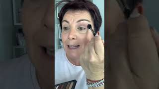 Make up veloce per tutti i giorni Younique