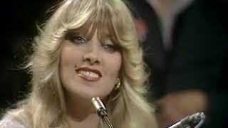 LYNSEY DE PAUL and MIKE MORAN - ROCK BOTTOM (EUROVISION SONG CONTEST 1977)