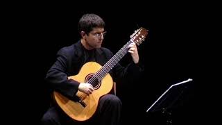 Juan Francisco Padilla plays Scarlatti for solo guitar