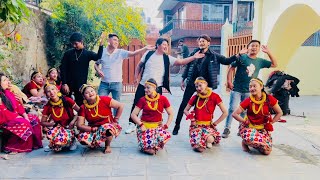 Eh Hajur Yespaliko Tiharai Ramailo #familycrew #dheusivailo #dance #dancevideo