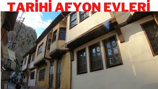 Afyon eski sokaklar tarih kokan evler