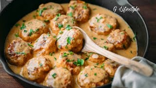 كرات اللحم بالصوص الأبيض Meatballs With Creamy Sauce