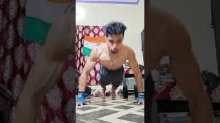 तुम पानी से नहाओ और हम पसीने से 🔥 || Motivation👊 || Gym lover 👿 || #shorts