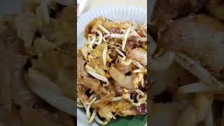 Food : RM7.5 Penang Char Kuey Teow with duck egg. 鴨蛋炒粿條 #penang #food #localfood #streetfood