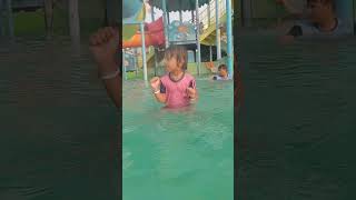 Praanvi dubne se bach gyi 🌊🌊#funny #comedy #waterpark #shorts #youtubeshorts #viralvideo