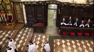 Cardinal Burke's entrance procession to the Basilica.