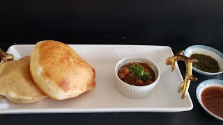 CHOLE BHATURE : AN INDIAN  FAVORITE VEGETARIAN MEAL