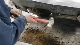 DIY tow hitch & receiver corrosion clean up in under 2 mins.