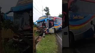 LAKA BUS SUMBER. LOKASI PLIMPING KERTOSONO. NGANJUK# shorts#