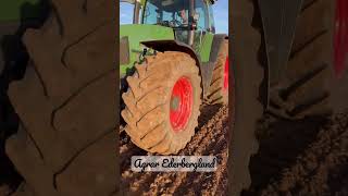 Fendt 714 mit Lemken Zirkon 8 und Becker Aeromat 2 am Maislegen #2