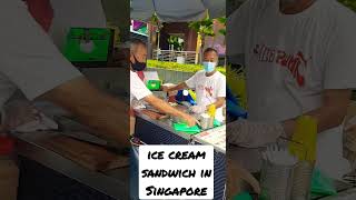 #shorts #viralshorts #trending #singapore #travel  Awesome and Delicious Ice cream sandwich yummy!