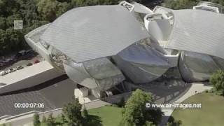 Aerial Footage The Louis Vuitton Foundation - Paris 2019-07