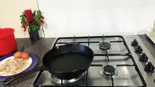 Vlog # 74....Cooking breakfast Chicken Garlic Chilli fried Rice with fry Egg Spam Luncheonmeat